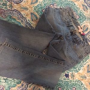 Aeropostale’s pants